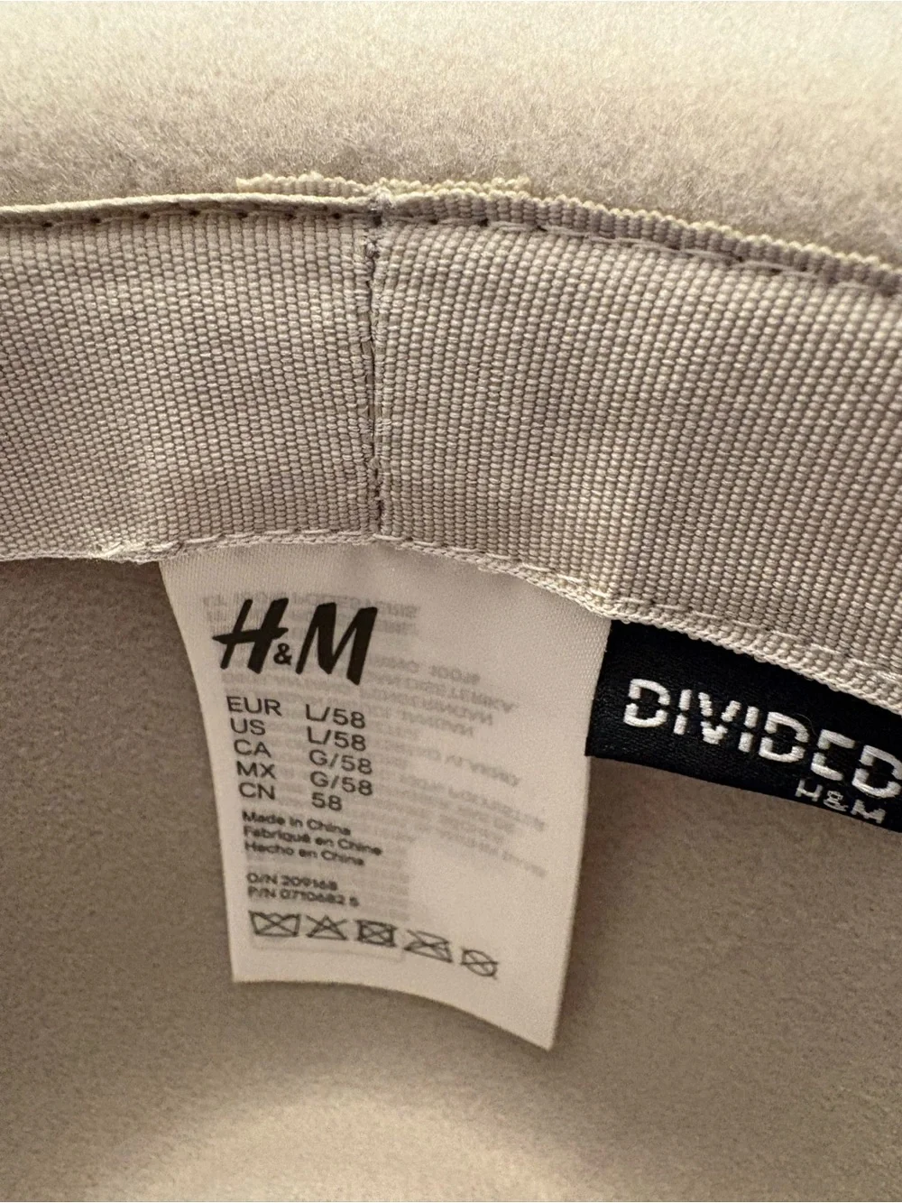 H&M Women’s Light Cream Felt Fedora with Ribbon Band